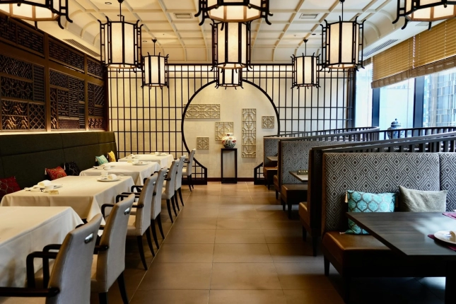 伝統的なアジアンスタイルのレストラン