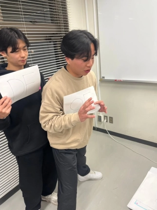 ホワイトボードでの説明