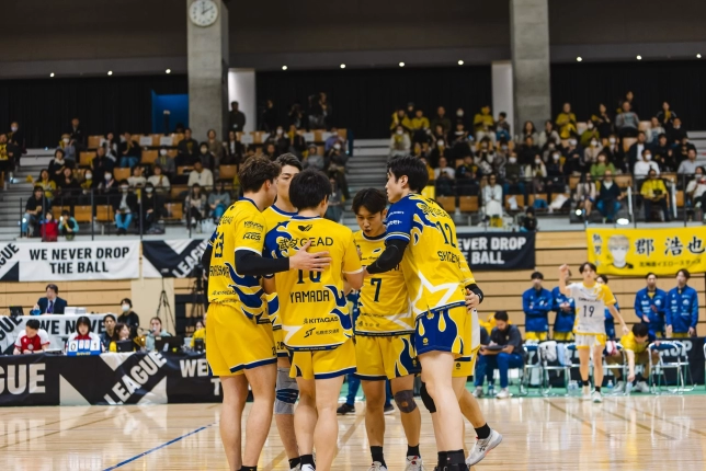 やったね！北海道イエロースターズ、11月はホームで負けなし！1万3千人超のファンが大熱狂だぞ！