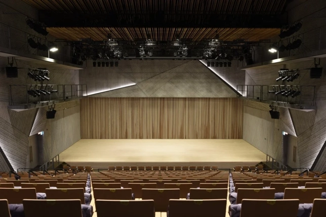 コンサートホール内部